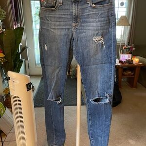 Hudson Jeans Ripped Cropped Denim in Blue